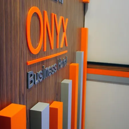 Onyx Business