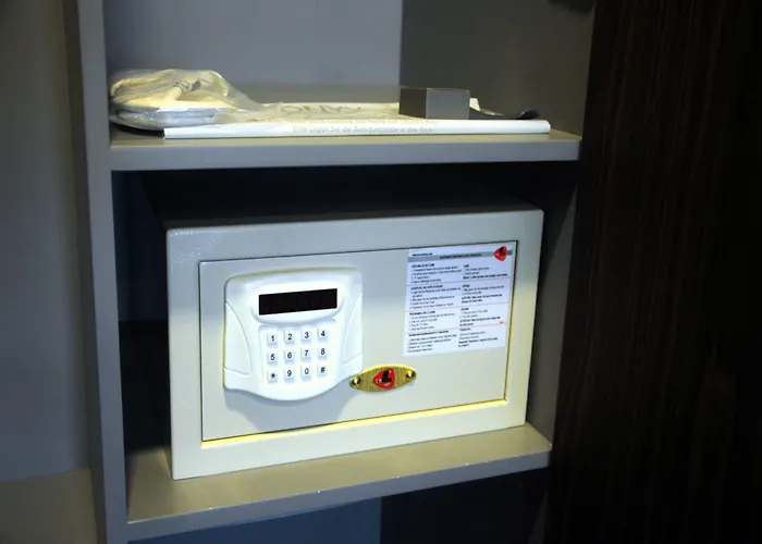 Onyx Business Hotel 3*