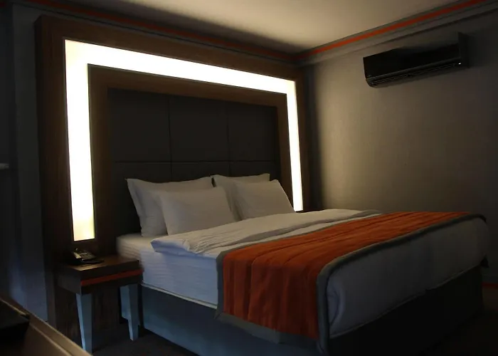 Onyx Business Hotel 3*