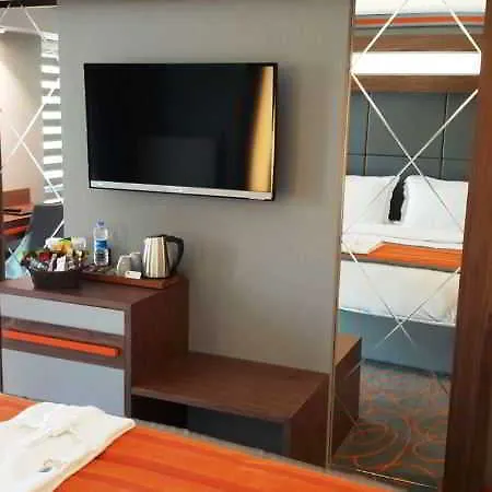 Onyx Business Hotel 3*